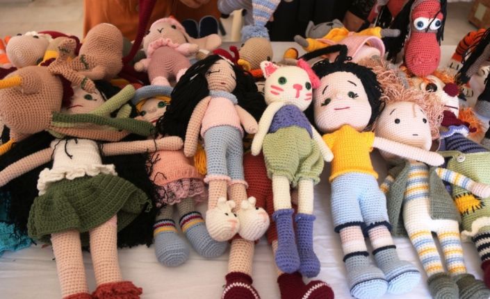 Bitlis’te el emeği göz nuru ürünler sergilendi