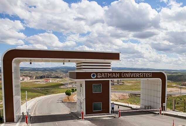 BÜ Uluslararası İlişkiler Bölümü öğrencileri Antalya Uluslararası Diplomasi Forumuna gidiyor