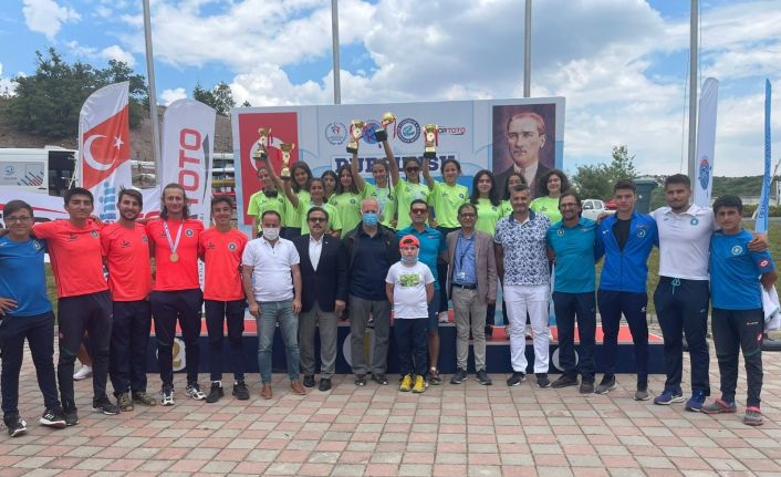 Bursa Büyükşehir Belediyespor, Durgunsu Kano Türkiye Kupası’nda 24 madalya kazandı