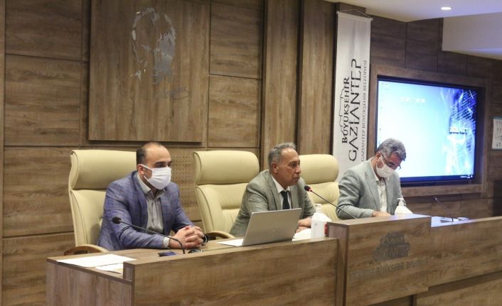 Büyükşehir, "Öğrenen Mahalleler Bilinçli Aileler" eğitimleri verecek