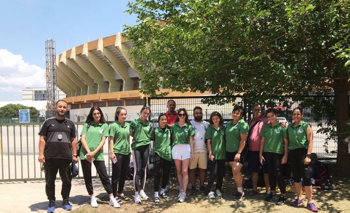 Büyükşehir sporcularından atletizm başarısı