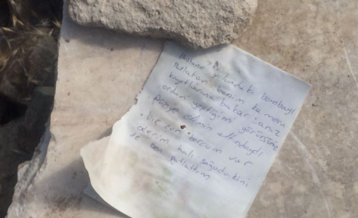 Elazığ’da ölümle biten araç yangınında “Bombayı ben patlattım” notları dikkat çekti