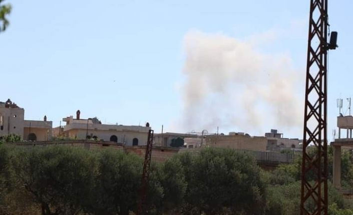 Esad rejiminden İdlib kırsalına topçu saldırısı: 7 ölü