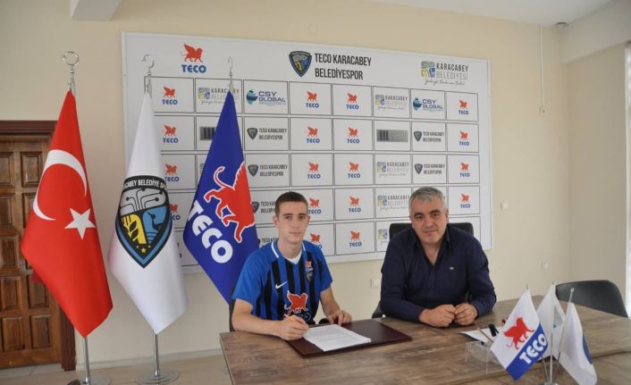 Fenerbahçeli eski futbolcu Mirkoviç’in oğlu Denis Meriç, TECO Karacabey Belediyespor’da