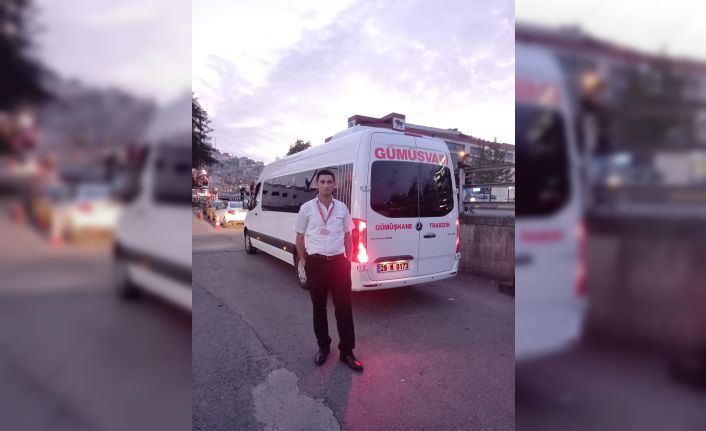 Gümüşhane’de 28 yaşındaki genç eli bıçaklı alkollü şahıstan kaçarken kalp krizi sonucu öldü