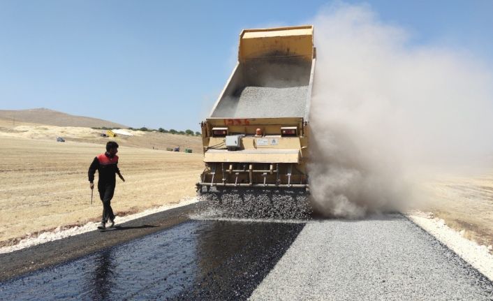 Haliliye ve Eyyübiye kırsalında asfalt atağı