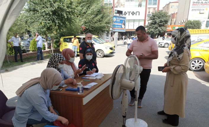 Iğdır’da mobil aşı merkezleri hizmet vermeye devam ediyor