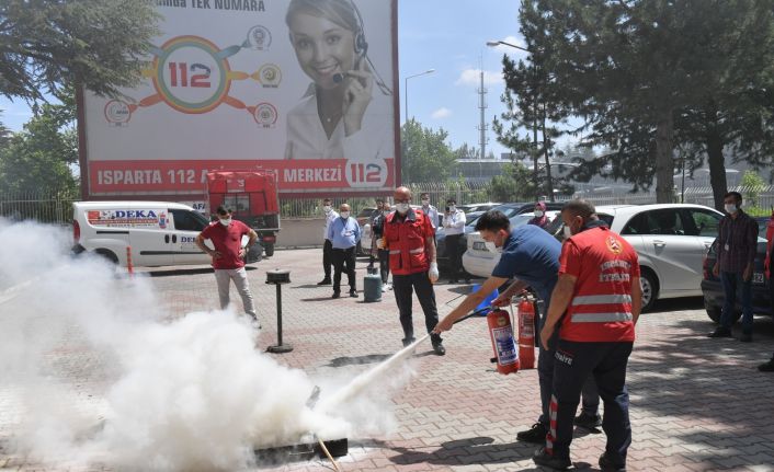 Isparta’da 112 Acil Çağrı Merkezi personeline yangın eğitimi verildi