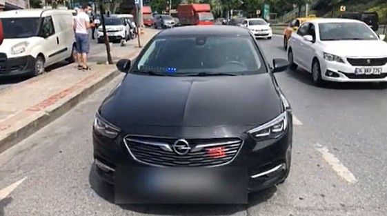 İstanbul’da çakarlı araç denetimi: 899 araca 1 milyon 203 bin 761 TL ceza kesildi