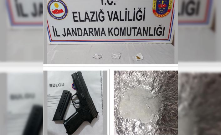 Jandarmadan önleyici tedbir, 3 şüpheli yakalandı, silah ve uyuşturucu ele geçirildi