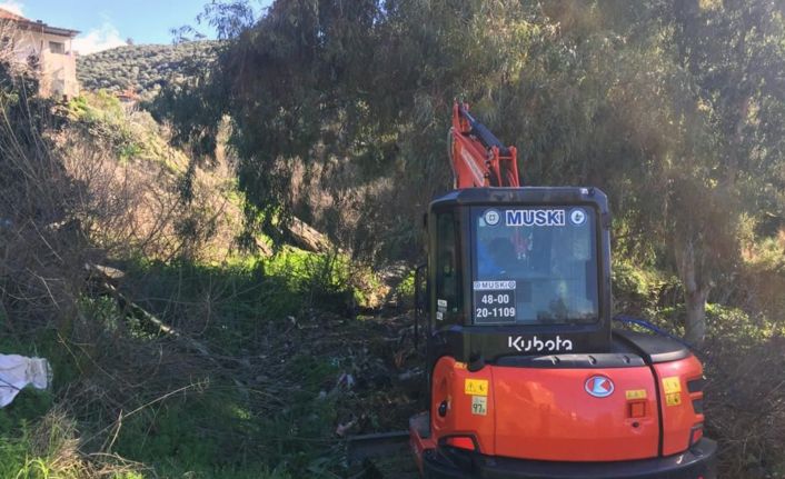 Karacahisar’da 3 bin 600 metre dere temizlendi