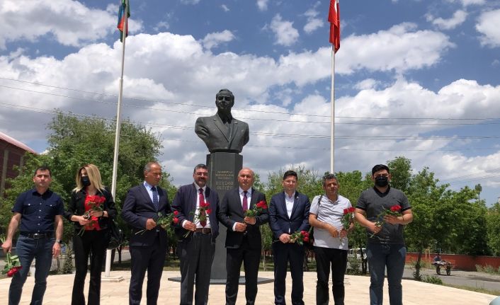 Kars’ta, Azerbaycan’ın Milli Kurtuluş Günü etkinliği