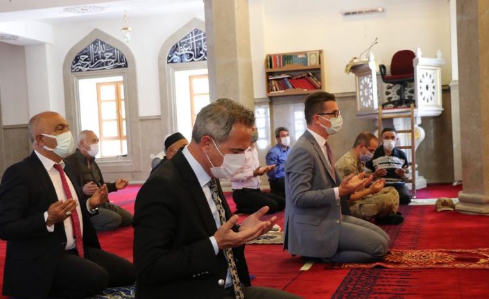 Kaymakam Borazanoğlu’nun vefatının 18. yıl dönümü münasebetiyle mevlid-i şerif okutuldu