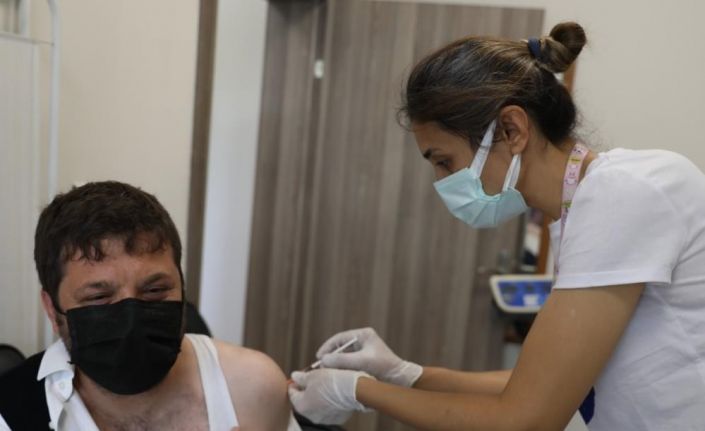 Kayseri, Niğde, Nevşehir ve Kırşehir’de şu ana kadar 1 milyon 370 bin 238 kişi aşılandı