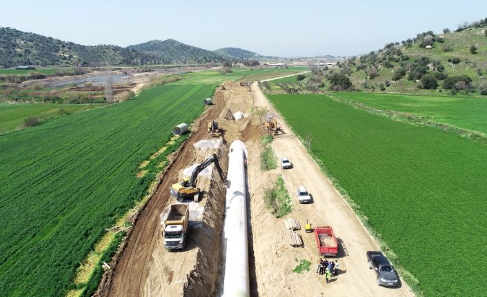 Koçarlı Bağarası sulaması 2. kısım inşaatında çalışmalar hızla devam ediyor