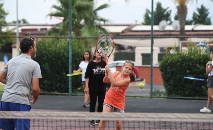 Konyaaltı’nda yaz kursları başlıyor