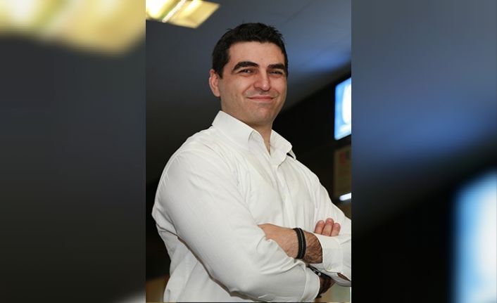 Küresel markaların pazarlama iletişimi stratejisi ve uygulamalarını ele aldılar