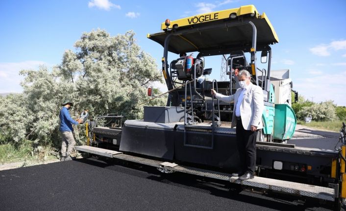 Melikgazi’nin ulaşımda hizmet atağı devam ediyor