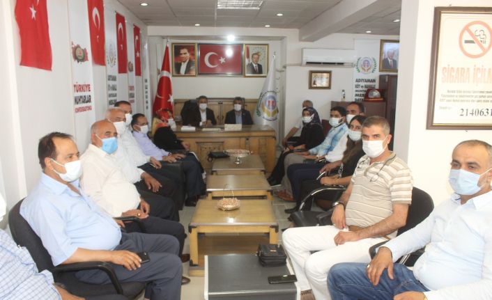 Milletvekili Aydın, muhtarlarla bir araya geldi