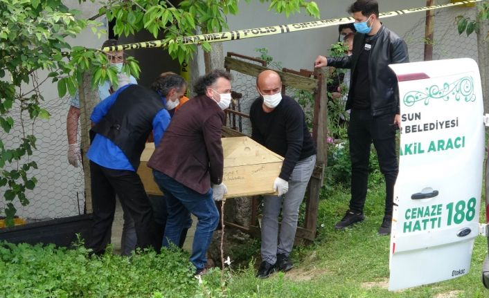 Önce eşini sonra kendini vuran çiftin cesetleri otopsi için morga kaldırıldı