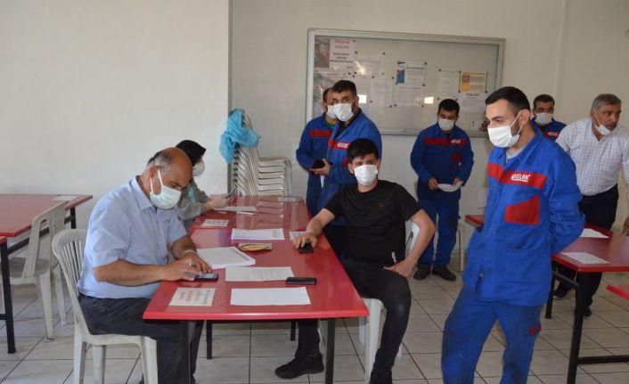 OSB ve sanayi bölgelerinde mobil aşı uygulanıyor