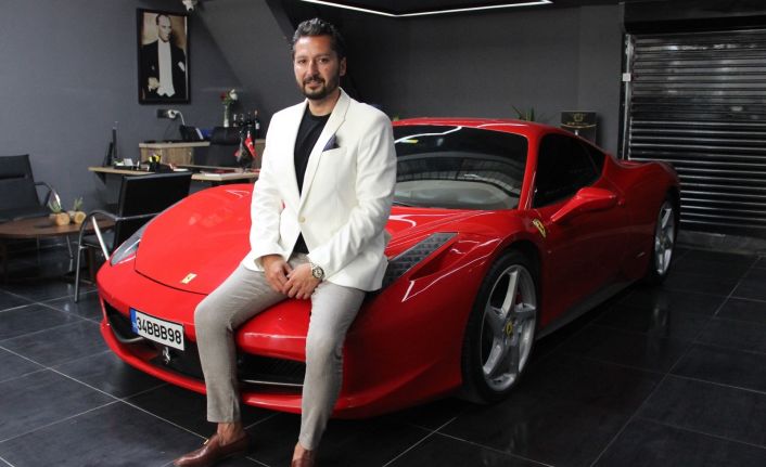 (Özel) 4 milyonluk lüks aracı ile çocukların hayalini gerçekleştiren gizemli iş adamı ortaya çıktı