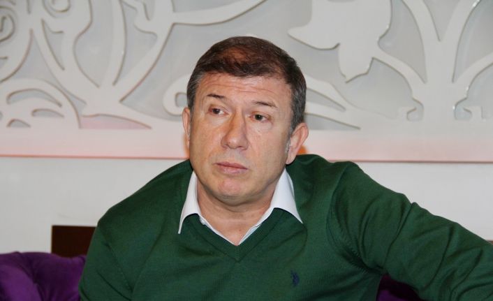 (Özel haber) Tanju Çolak: “İtalya maçını kaybetmezsek bir üst tura çıkarız”