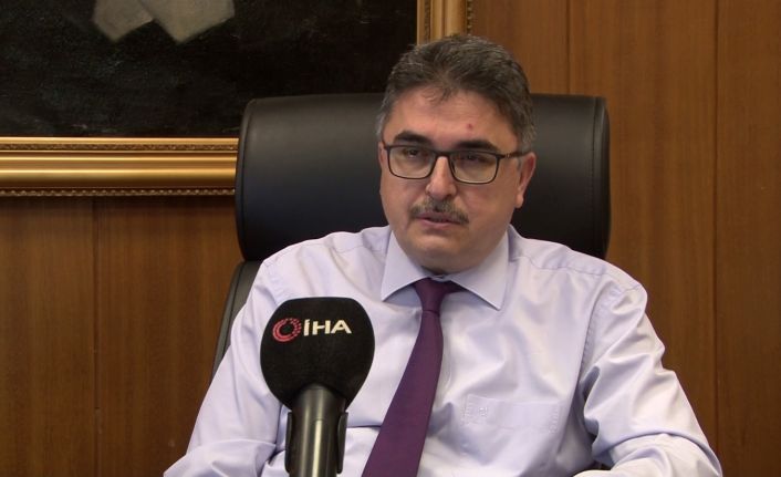 (Özel) Prof. Dr. Tufan Tükek: “2022’de maskesiz hayatın başlayacağını düşünüyorum”