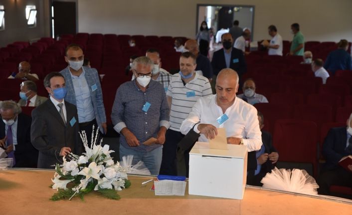 Rektör Ünal: “OMÜ Vakfı’nı üniversitemiz adına bir güvence olarak görüyoruz”