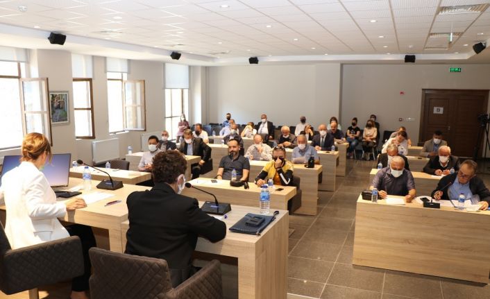 Safranbolu Belediyesi, zor günler geçiren esnafa nakdi yardım yapma kararı aldı