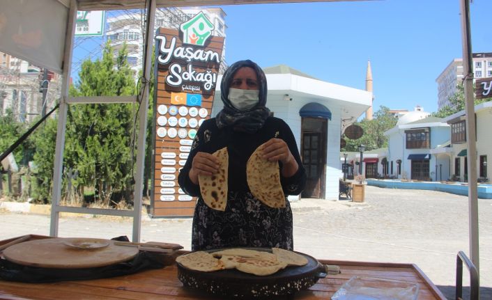 Şanlıurfa’da kadın emeği pazarı yeniden açıldı
