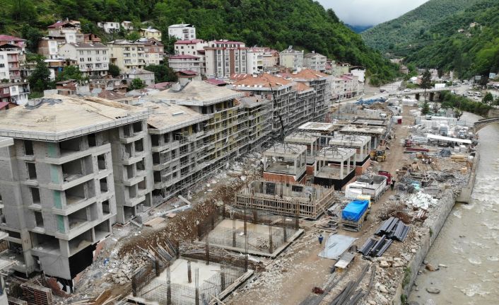 Selin yaralarının sarıldığı Dereli’de afet konutlarının inşasında önce güvenlik, sonra estetiğe önem veriliyor