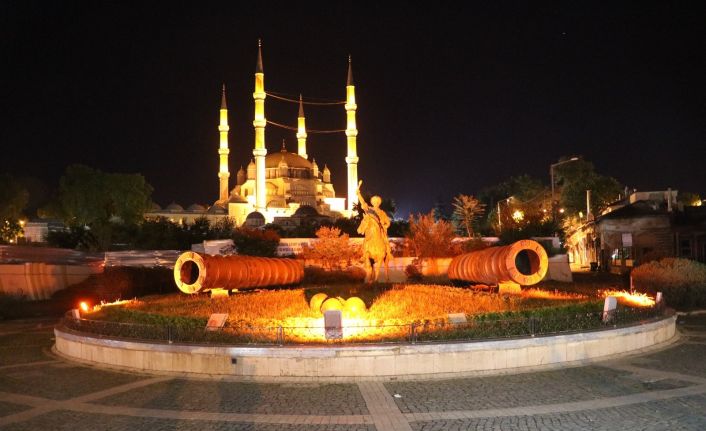 Son kısıtlama ile Edirne sessizliğe büründü