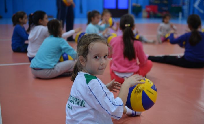 Sporla iç içe tatil başlıyor