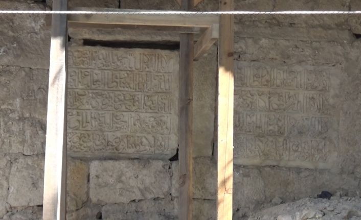 Tarihi Sinop Cezaevi restorasyonunda Selçuklu dönemine ait kitabeler ortaya çıktı