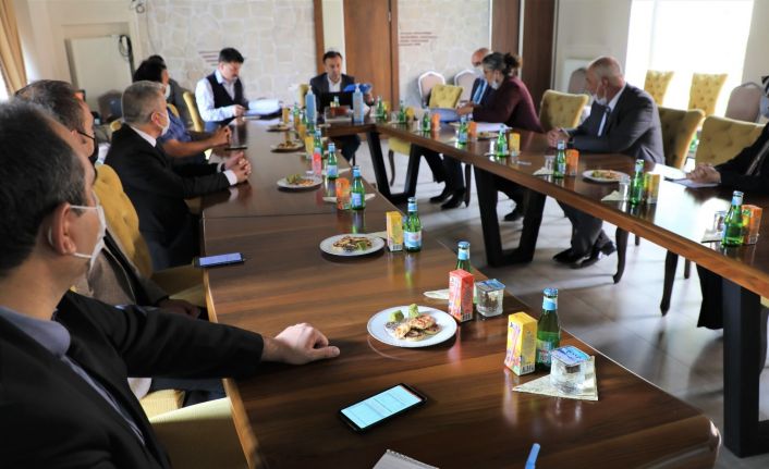 Tarım Reformu Genel Müdürü Üstün sorun ve talepleri dinledi