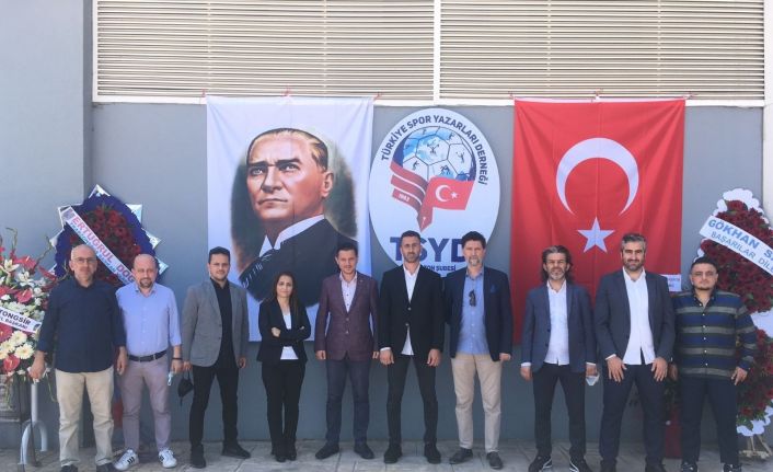 Türkiye Spor Yazarları Derneği (TSYD) Trabzon Şube Başkanlığı’na Selçuk Kılıç yeniden seçildi