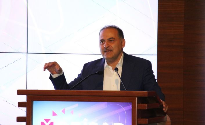 Ulaştırma ve Altyapı Bakan Yardımcısı Sayan: “Bilgi ve iletişim sektöründe kuralları oluşturarak mağduriyetlerin engellenmesine büyük önem verdik”