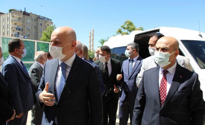 Ulaştırma ve Altyapı Bakanı Karaismailoğlu: "Kanal İstanbul ile orta koridor hedefimiz daha da güçlenecek"