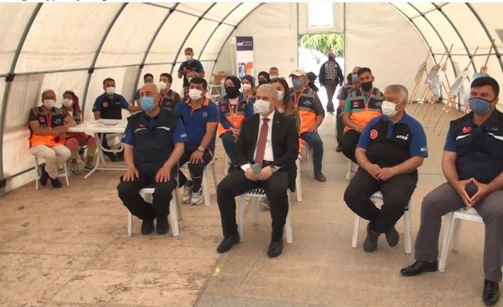 Vali Akın: “Kırşehir’de en az 150 bin kişiye AFAD eğitimi vermek istiyoruz”