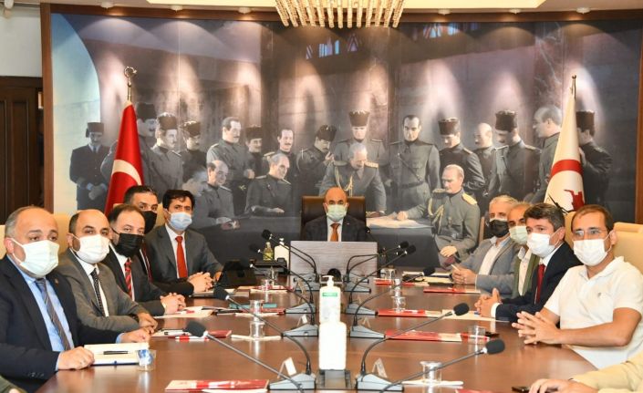 Vali Dağlı: “Samsun’u Türkiye genelinde daha da ön plana çıkarmak önceliklerimiz arasında”
