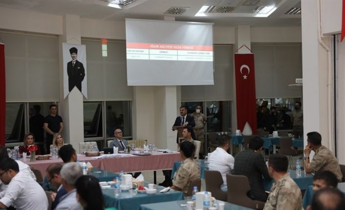 Vali Sarıibrahim, görev yerleri değişen adli erkan ile veda yemeğinde bir araya geldi