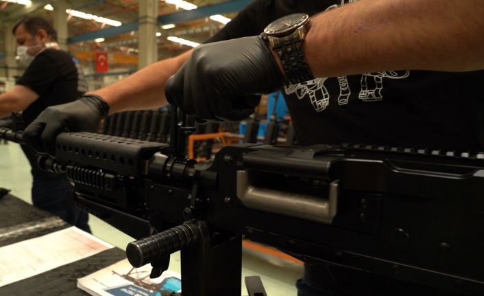 Yerli ve milli olarak üretilen SAR-762-MT ve SAR-56 ilk kez görücüye çıktı