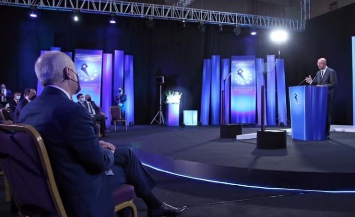 AB Konseyi Başkanı Michel, Batum’da Ukrayna, Moldova ve Gürcistan liderleri ile buluştu