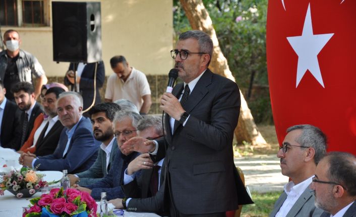 AK Parti Genel Başkan Yardımcısı Ünal: “Amerika’nın fonladığı medya kuruluşları Türkiye’nin özgüvenine saldırıyor”