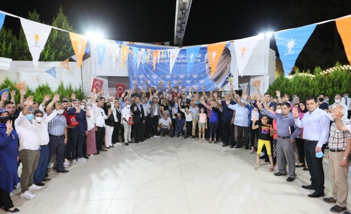 AK Parti İzmir İl Başkanı Sürekli, teşkilata seslendi