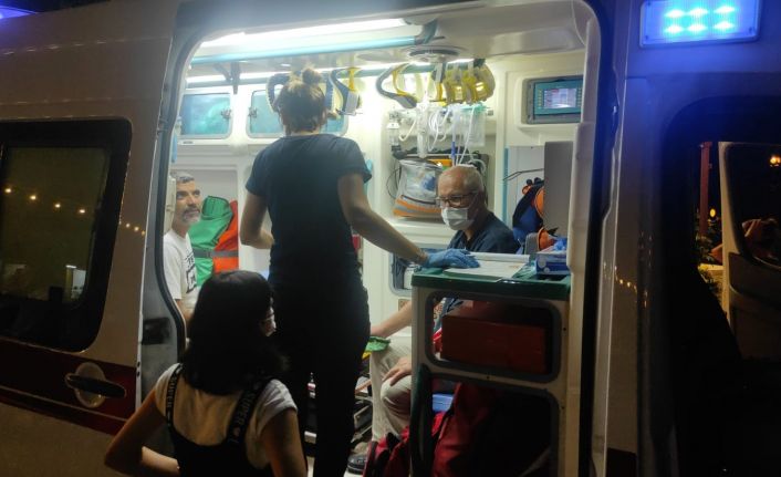 Antalya’da kır düğününde ağaç devrildi: 1 ölü, biri ağır 9 yaralı