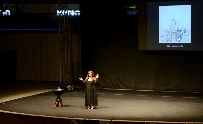 "Aşk Dersleri" isimli oyun beğenildi