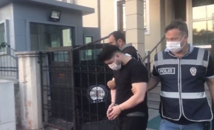 Asker uğurlamasında yolu kapatıp havaya ateş açan maganda yakalandı