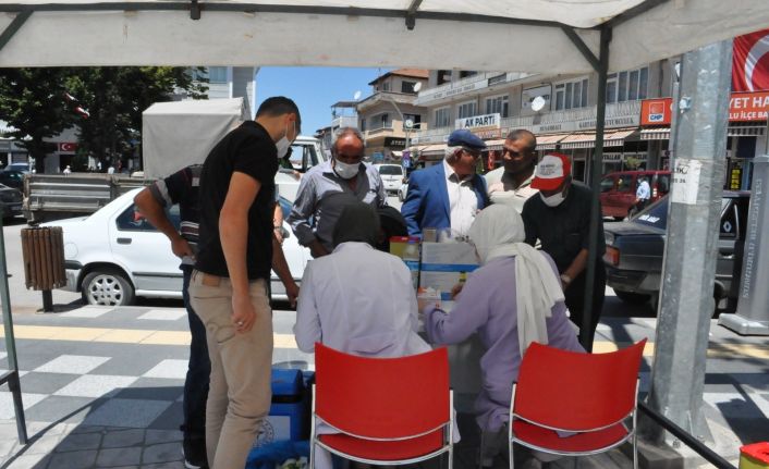 Atatürk Meydanı’nda randevusuz aşı uygulaması